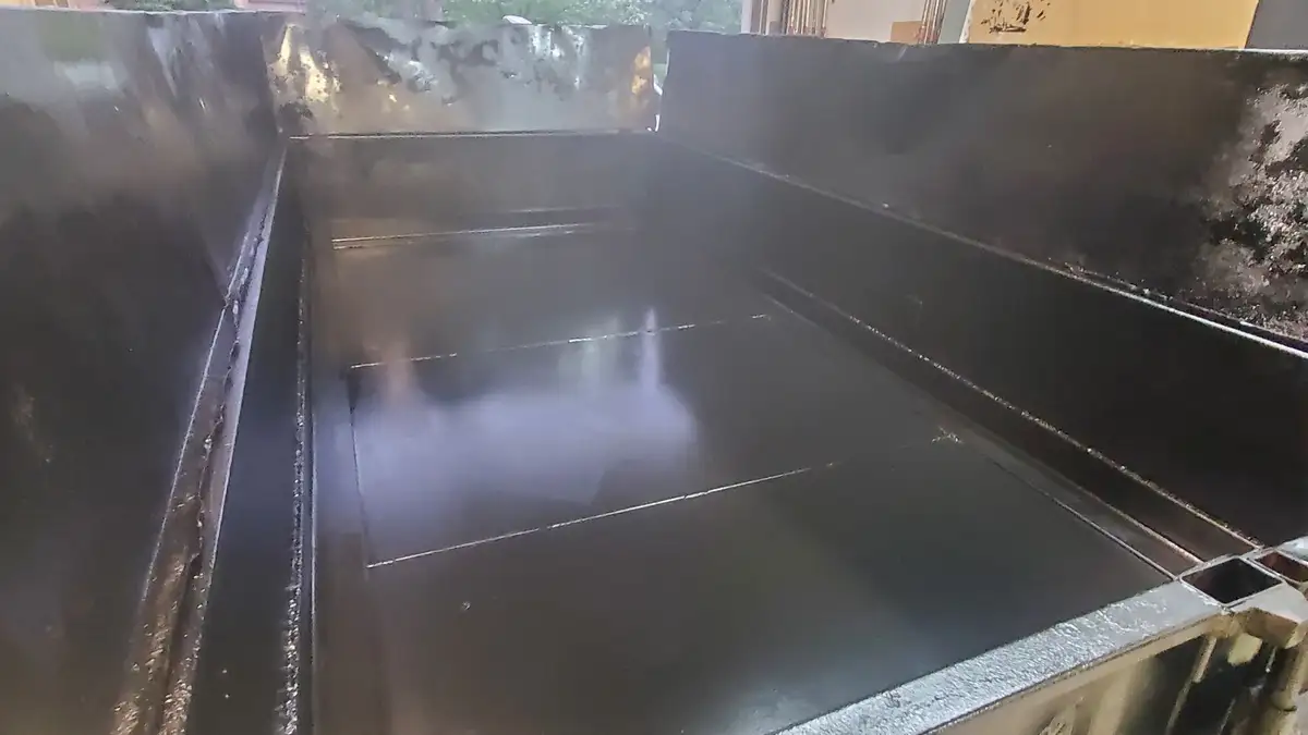 Rebuilt steel dump trailer bed